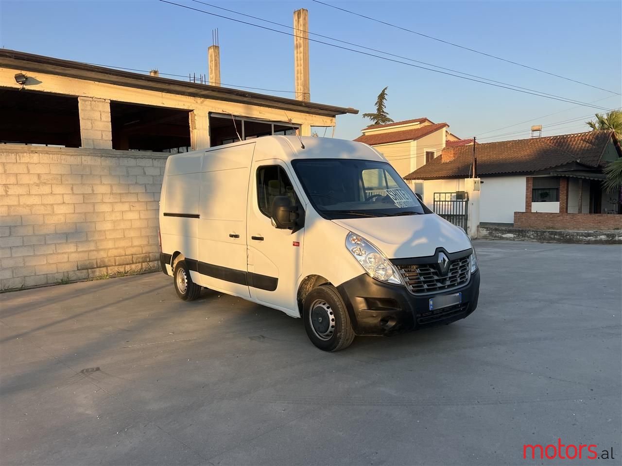 2017' Renault Master photo #1