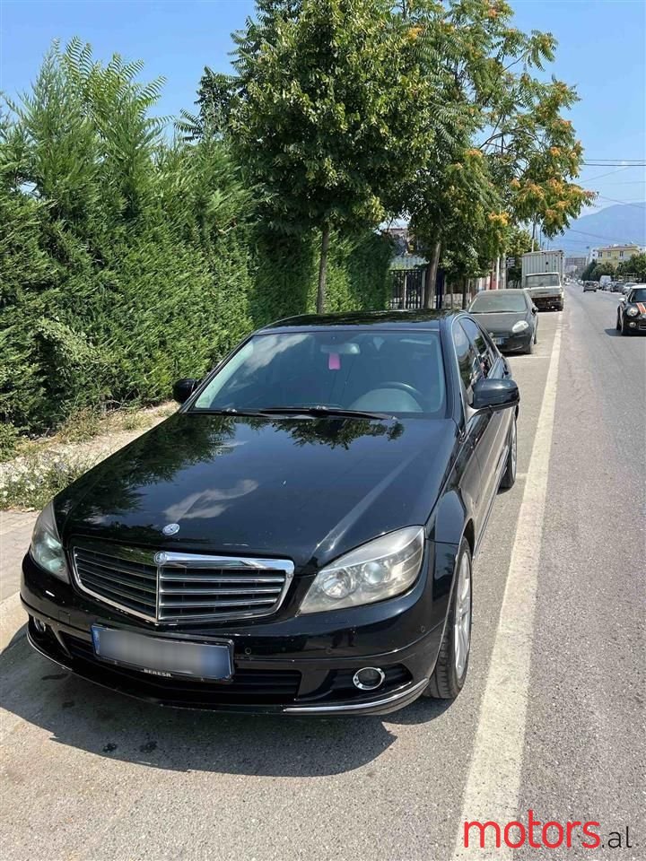 2008' Mercedes-Benz C 220 photo #1