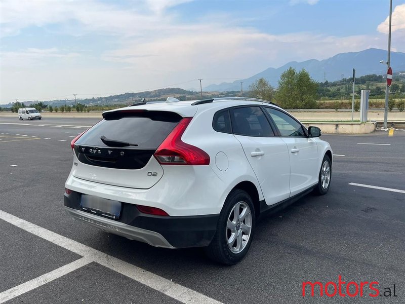 2015' Volvo V40 photo #2