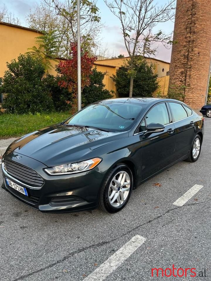 2016' Ford Fusion photo #2