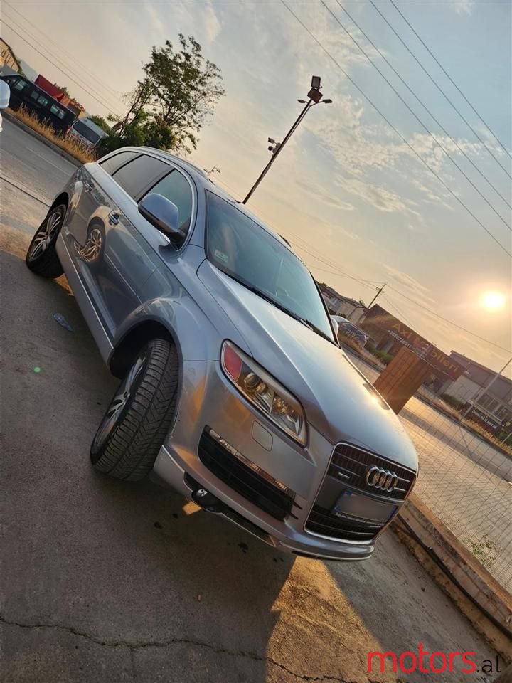 2007' Audi Q7 photo #5