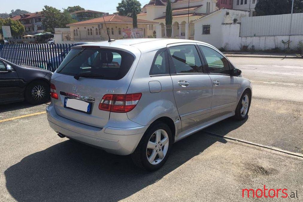 2005' Mercedes-Benz B 200 photo #1