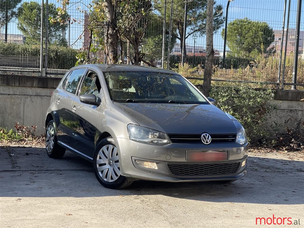 2012' Volkswagen Polo photo #1