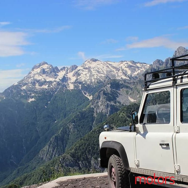 1988' Land Rover Defender 110 photo #1