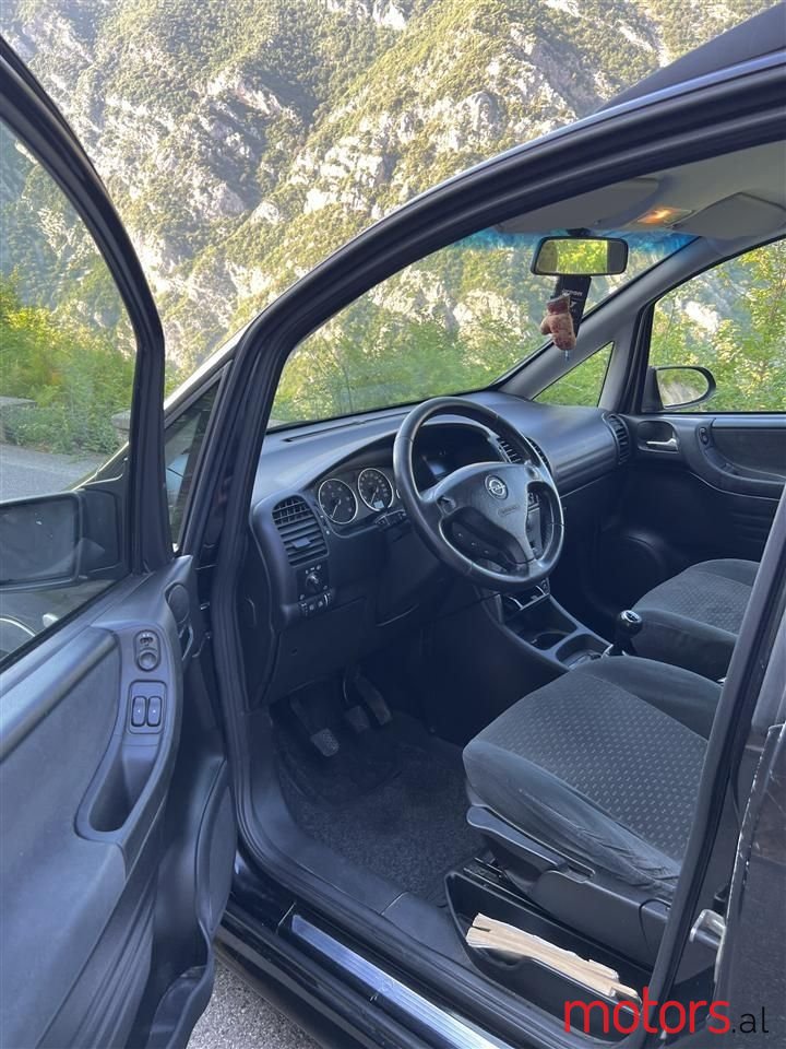 2003' Opel Zafira photo #5