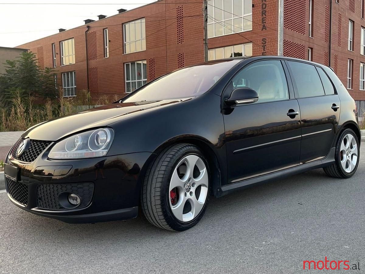 2006' Volkswagen Golf photo #1
