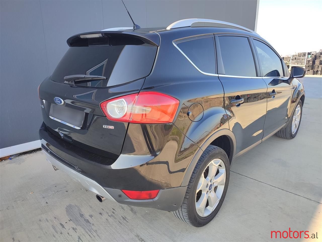 2011' Ford Kuga photo #5