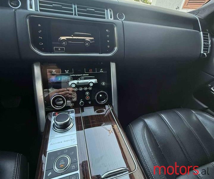2016' Land Rover Range Rover photo #3
