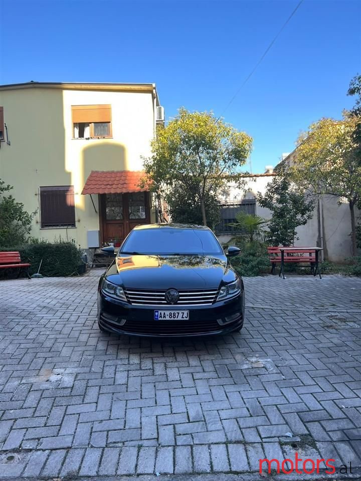 2013' Volkswagen photo #1