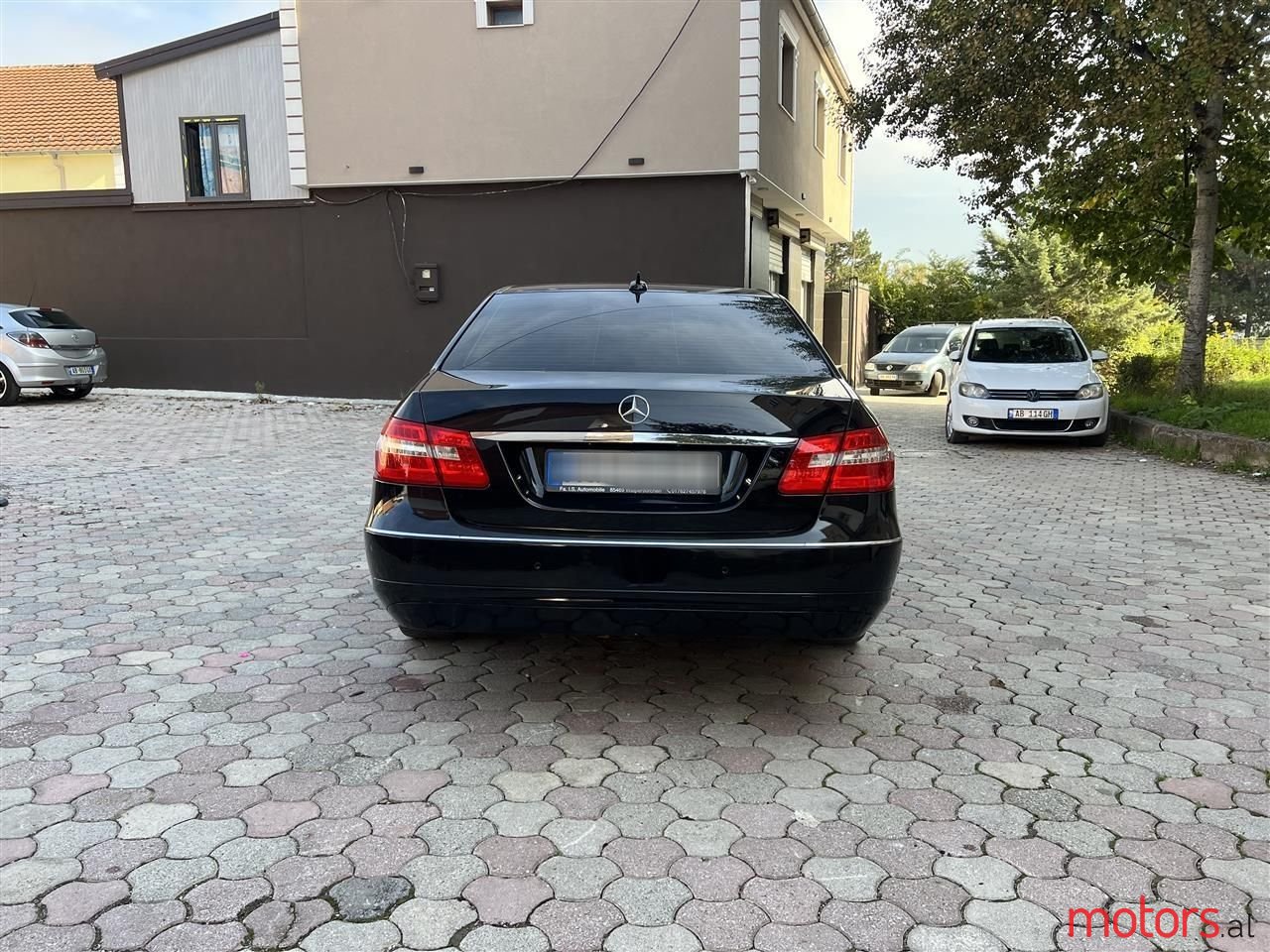 2013' Mercedes-Benz E 220 photo #4