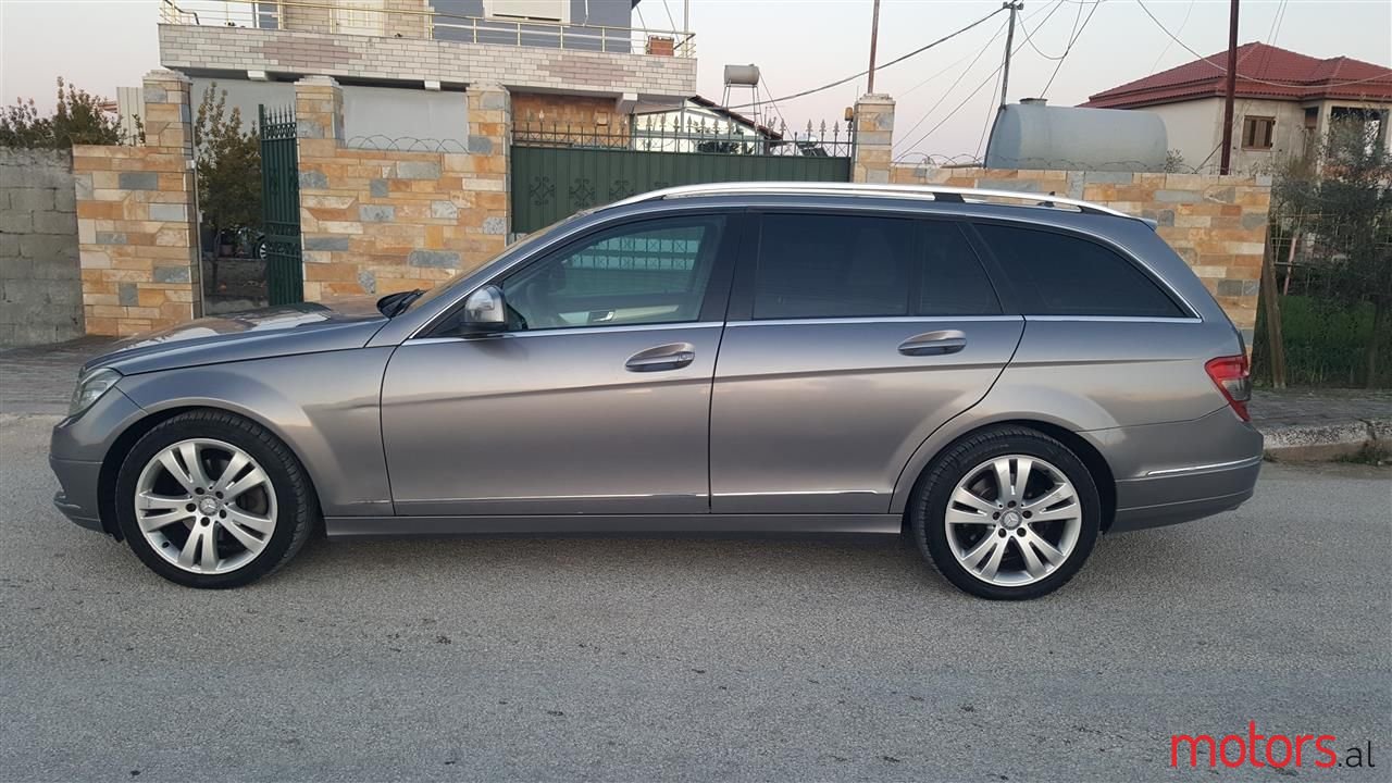 2008' Mercedes-Benz C 220 photo #1