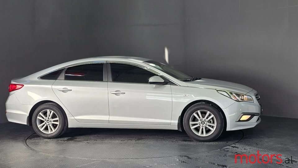 2017' Hyundai Sonata photo #4