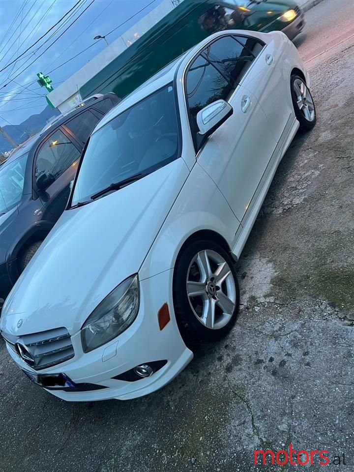 2010' Mercedes-Benz C 300 photo #1