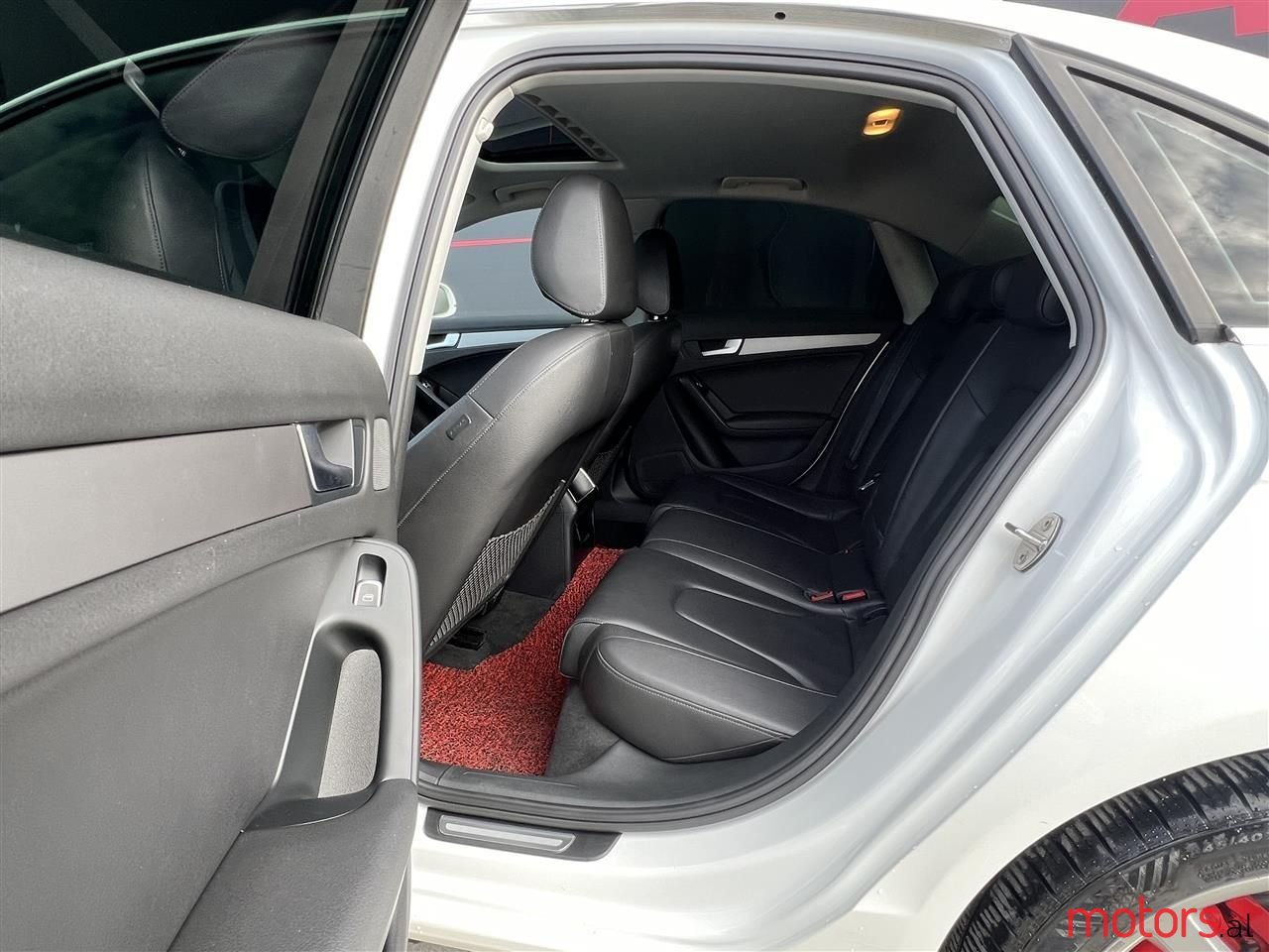 2013' Audi A4 photo #5