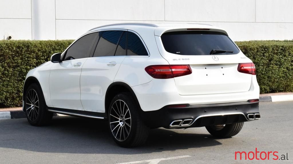 2019' Mercedes-Benz GLC 300 photo #4