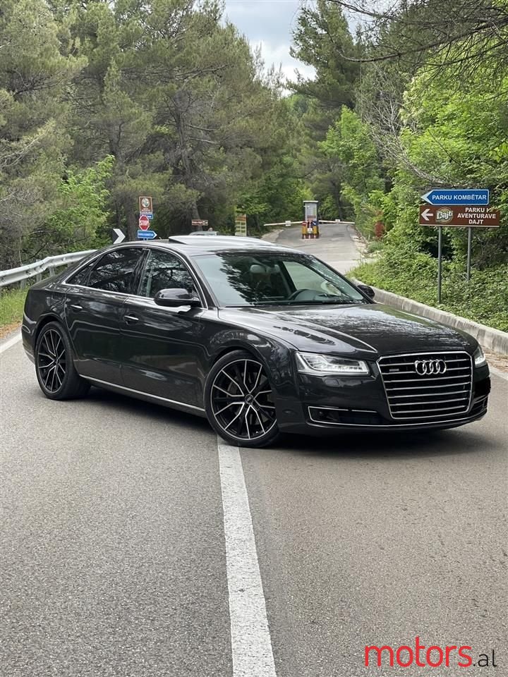 2014' Audi A8 photo #5