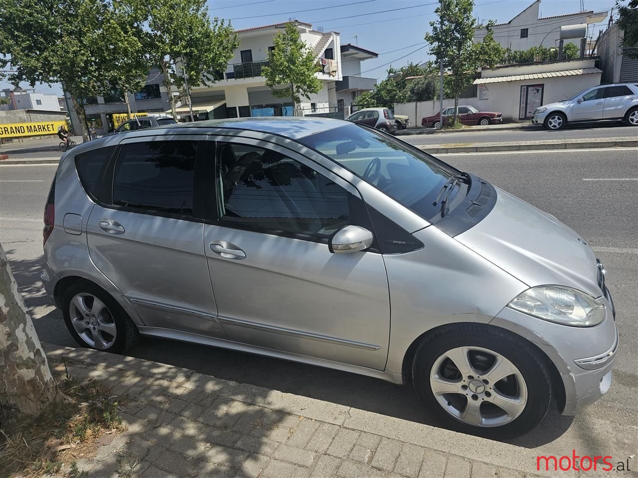 2005' Mercedes-Benz A 180 photo #2