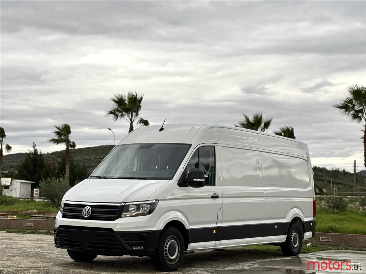2019' Volkswagen Crafter photo #1