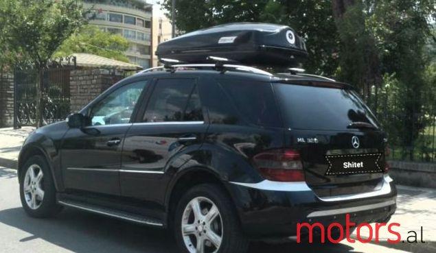 2007' Mercedes-Benz ML-Class photo #1