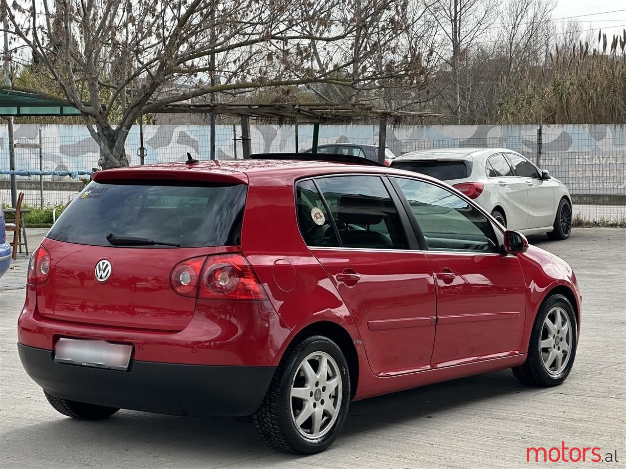 2006' Volkswagen Golf photo #2