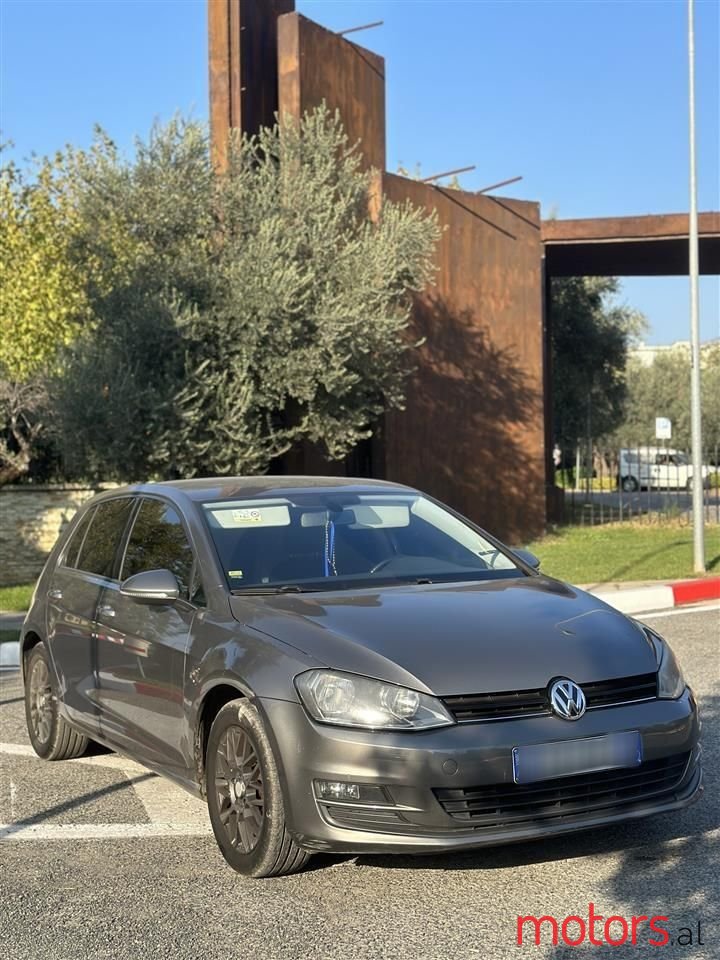 2014' Volkswagen Golf photo #1