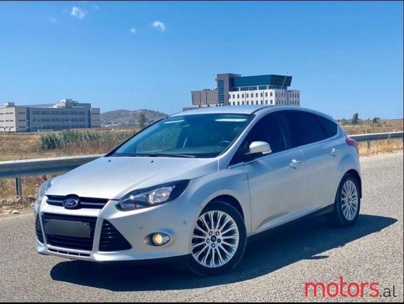 2011' Ford Focus photo #1