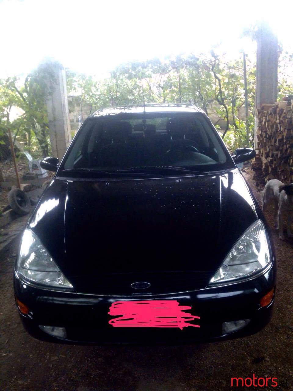 2001' Ford Focus photo #1