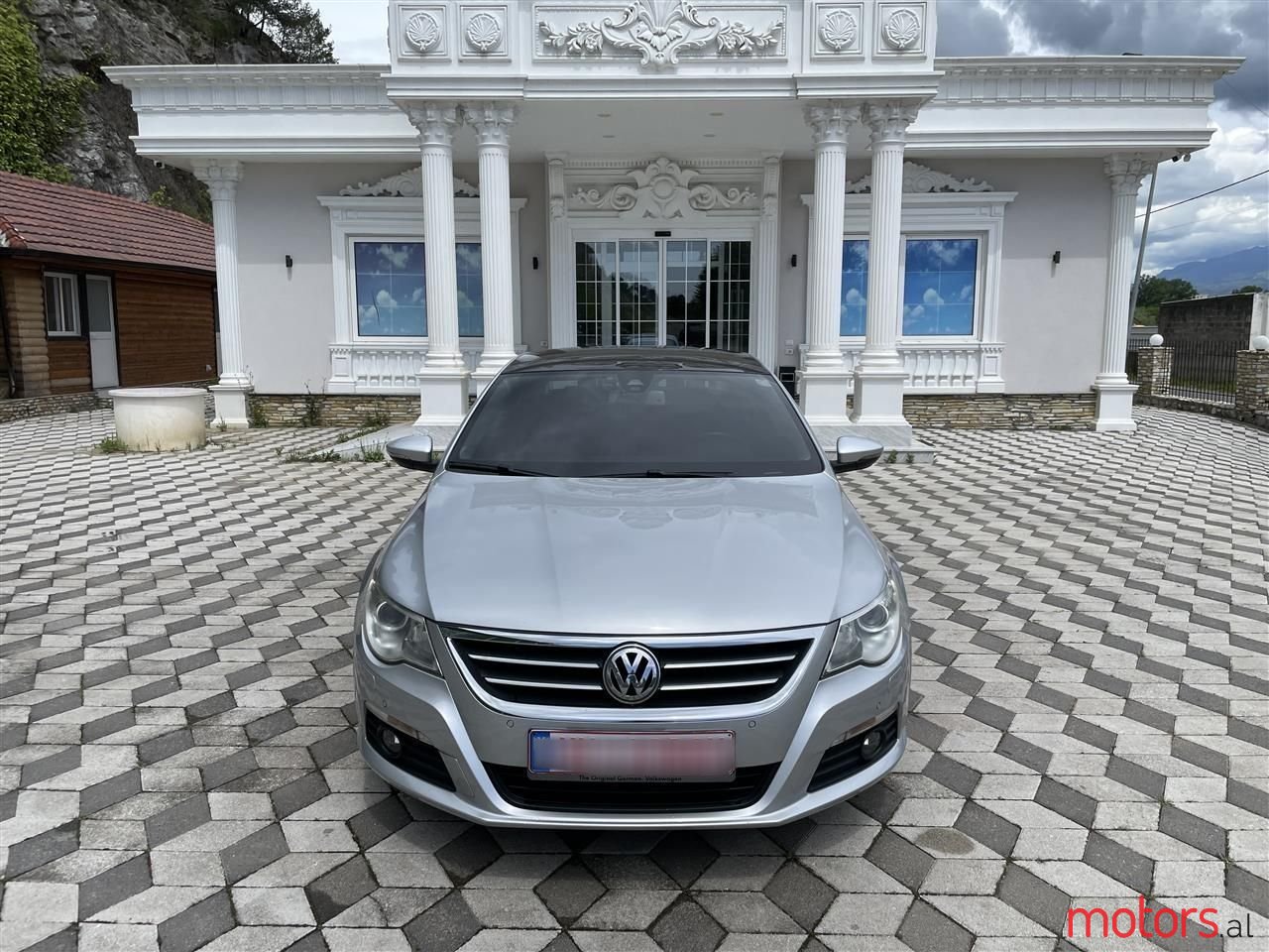 2010' Volkswagen Passat photo #3