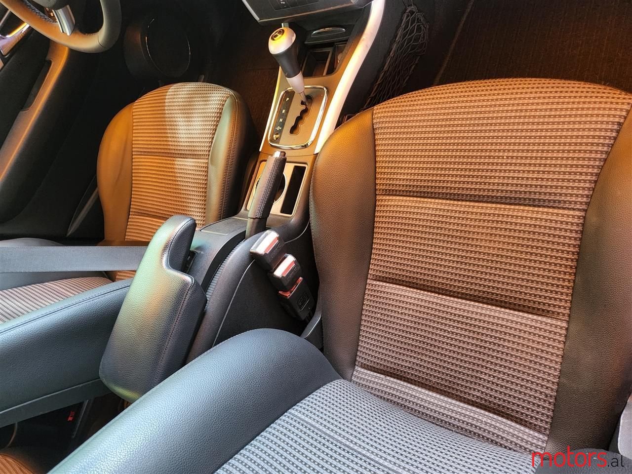 2008' Mercedes-Benz B 200 photo #2