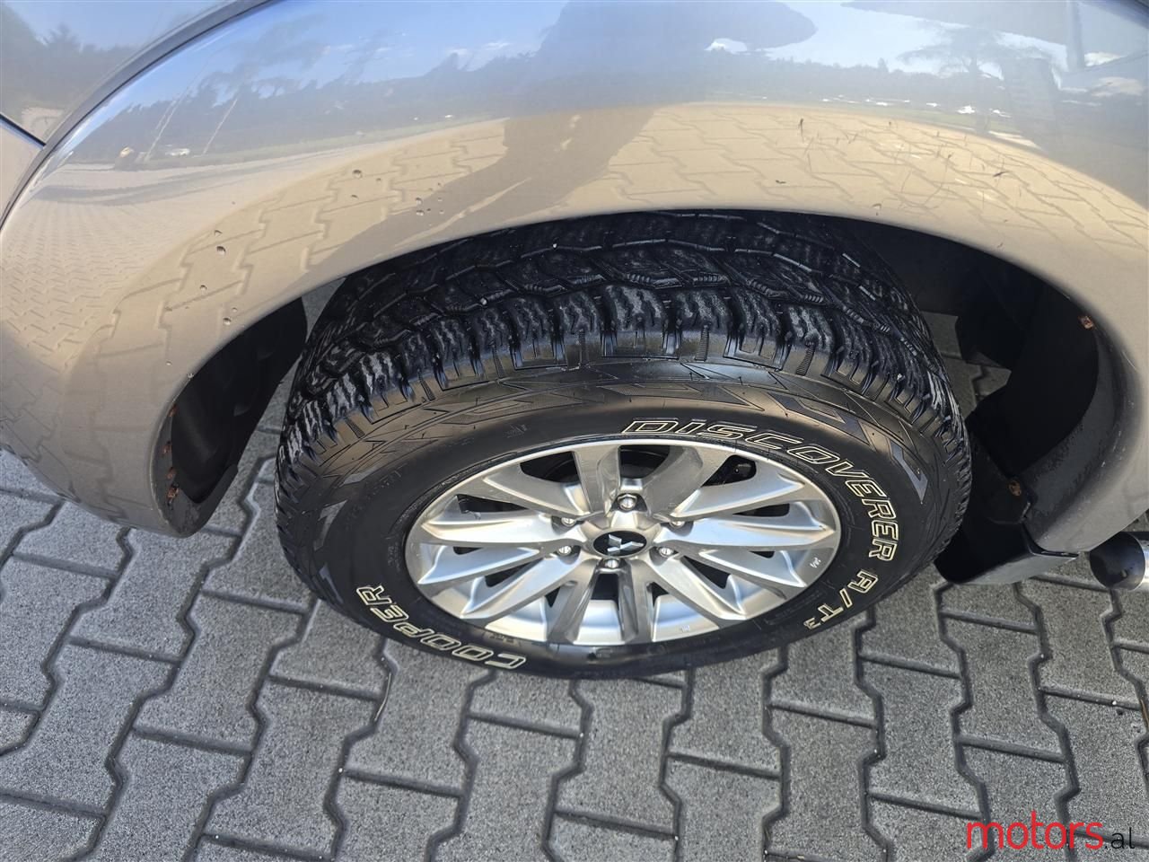 2016' Mitsubishi L200 photo #6