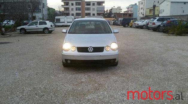 2003' Volkswagen Polo photo #2