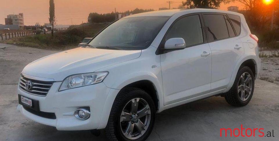 2010' Toyota RAV4 photo #1