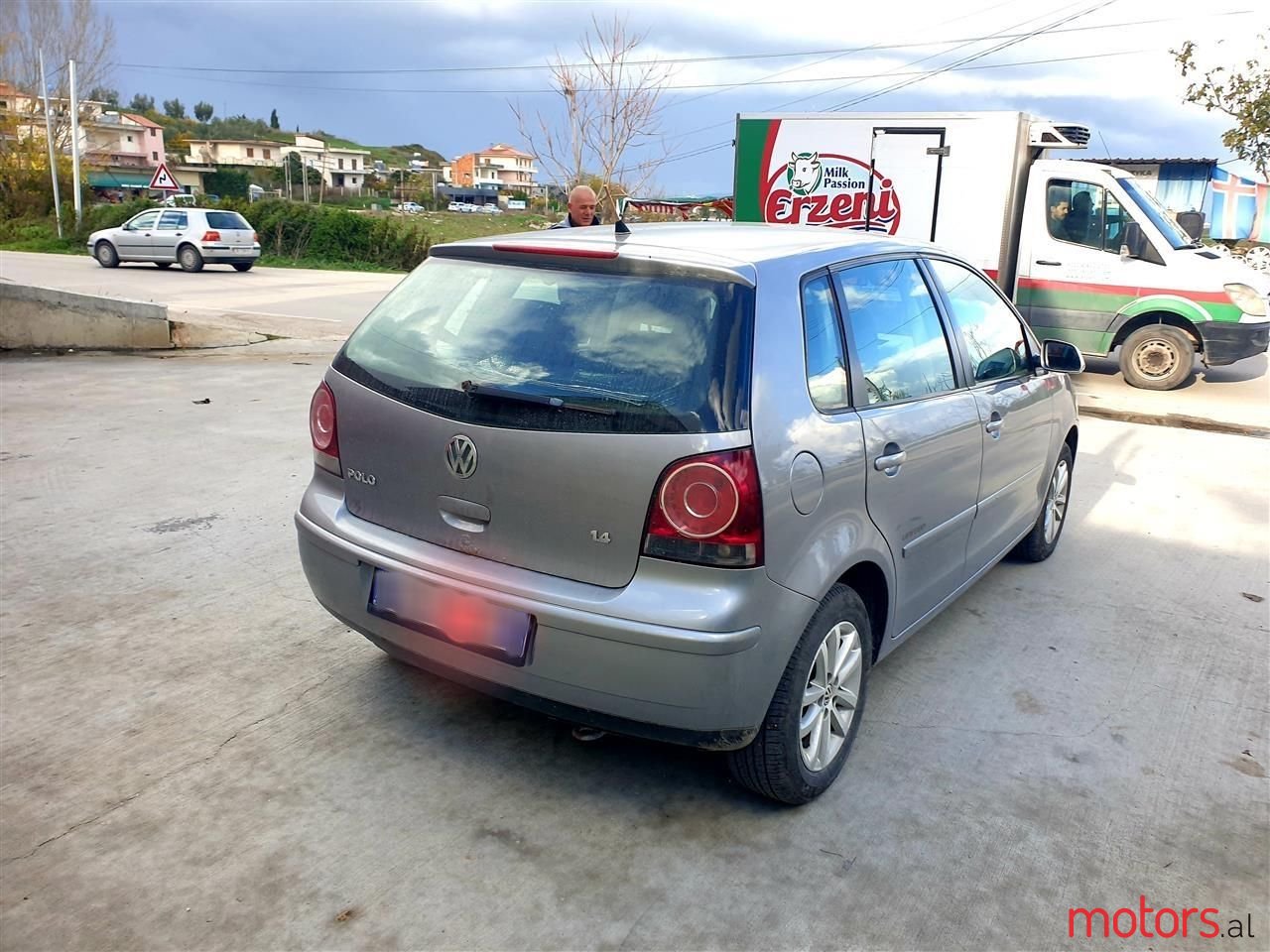 2009' Volkswagen Polo photo #6