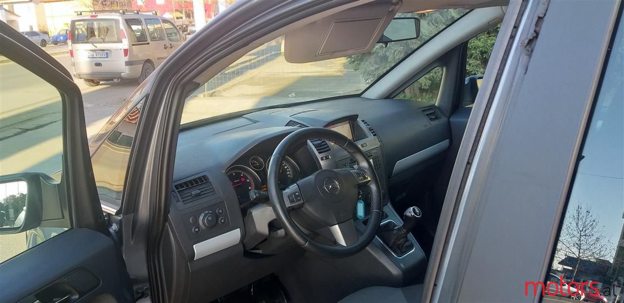 2006' Opel Zafira photo #4