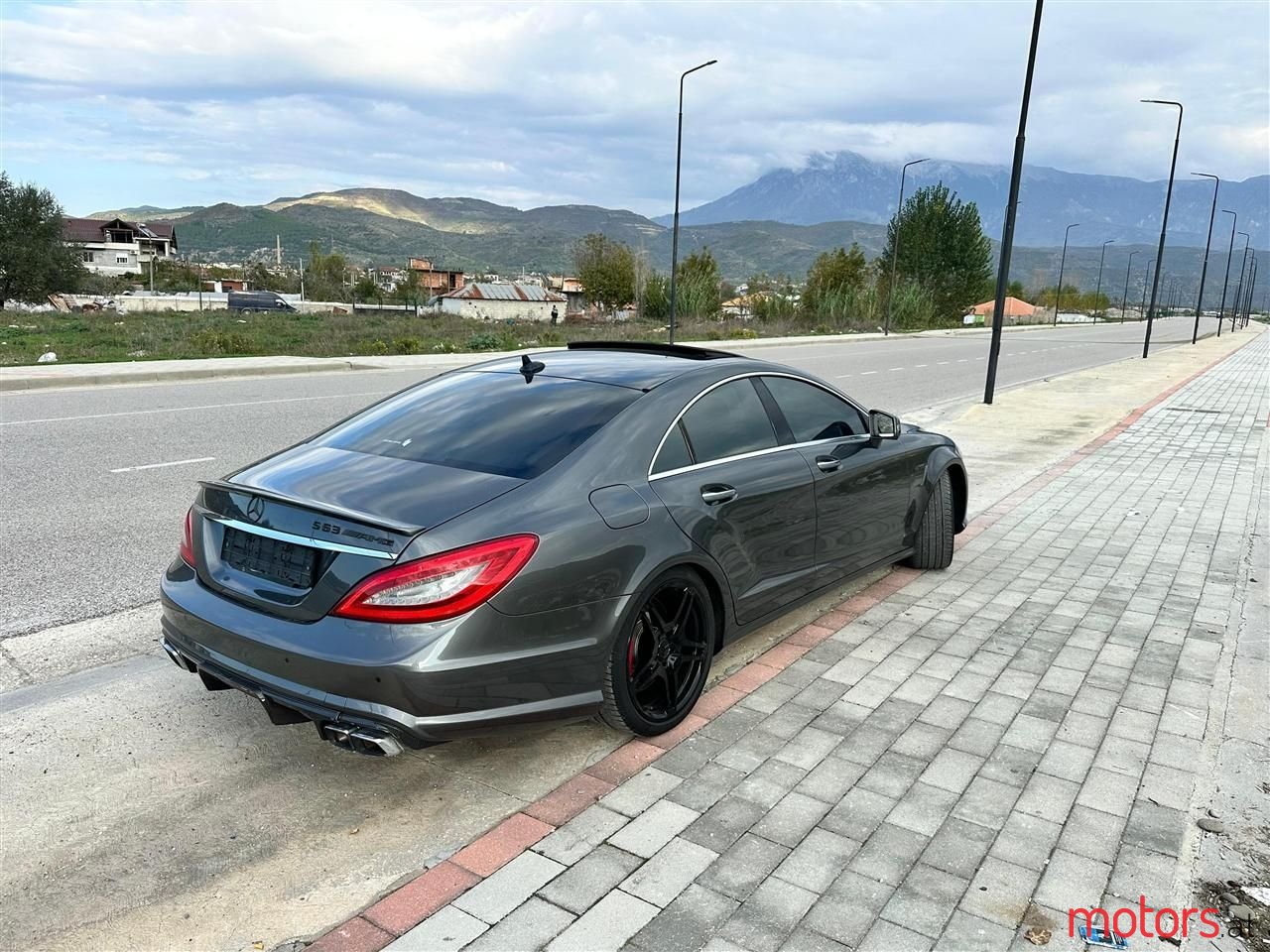 2012' Mercedes-Benz CLS 63 AMG photo #4