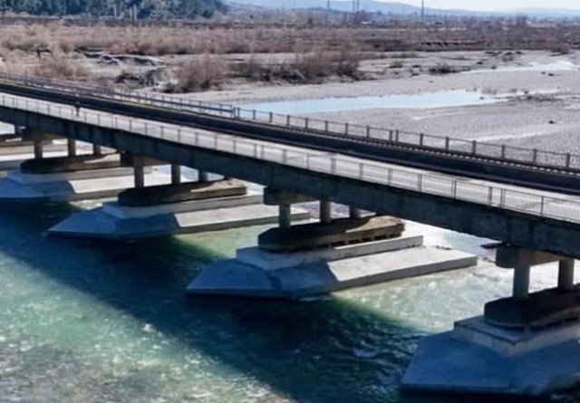 Tentativë grabitjeje në Urën e Milotit/ ARRSH: Dëmtim i qëllimshëm i fugave metalike