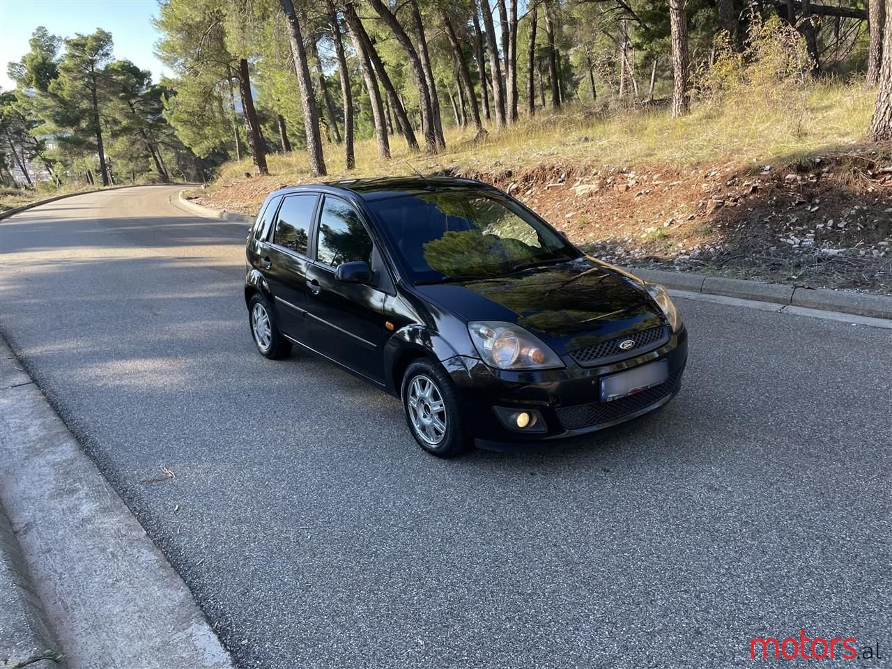 2006' Ford Fiesta photo #1