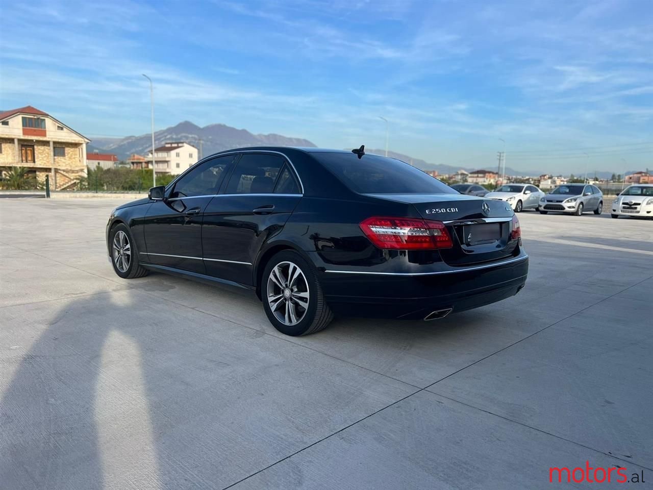 2013' Mercedes-Benz E 250 photo #2