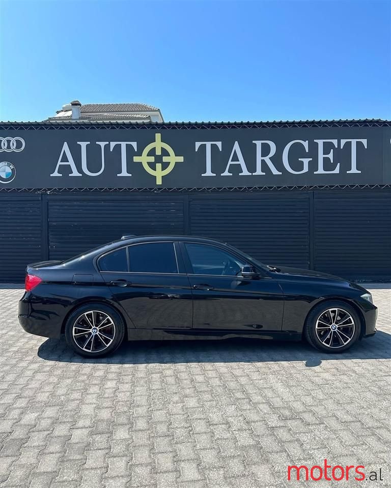 2014' BMW 328 photo #4