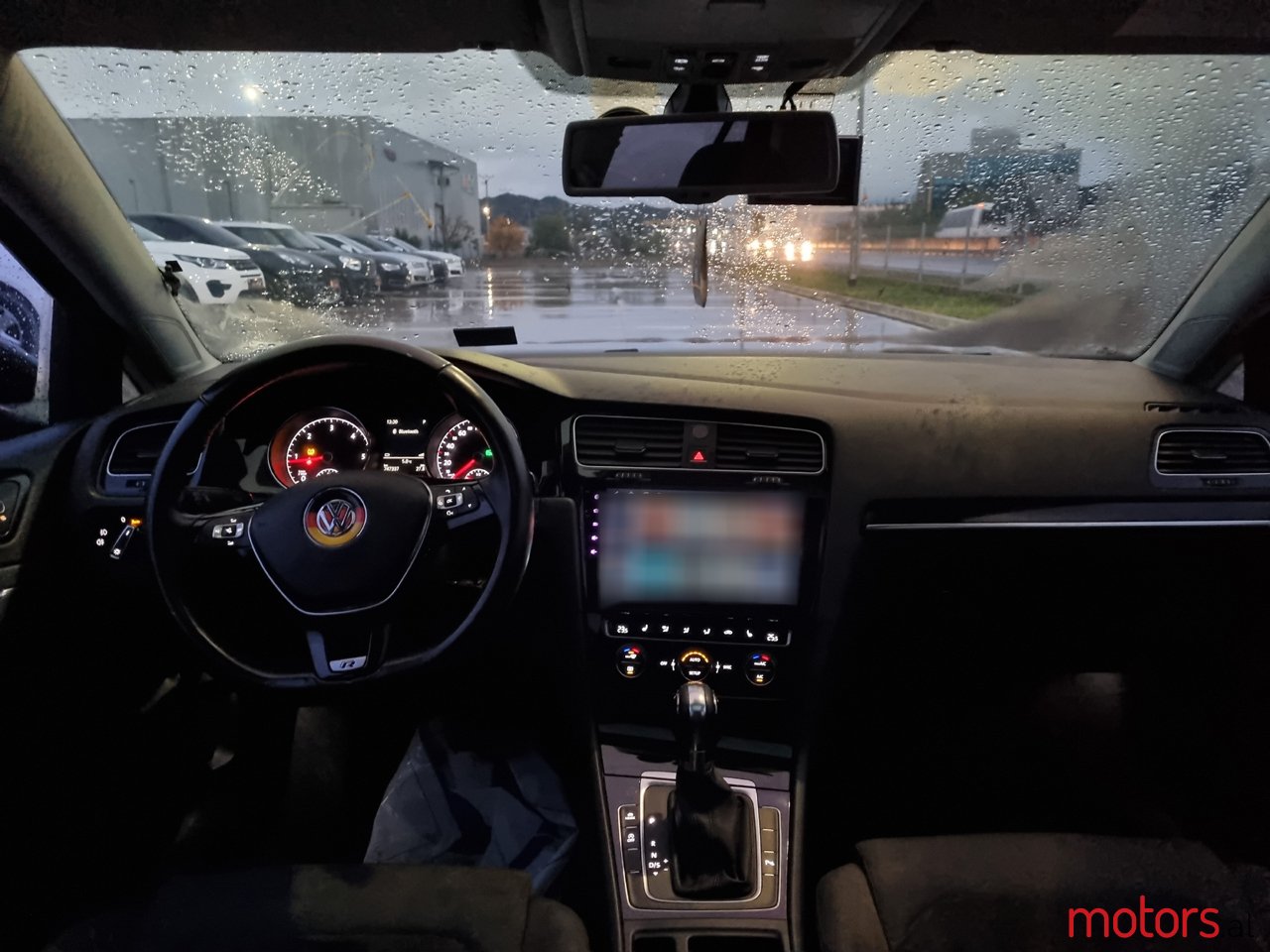 2014' Volkswagen Golf photo #5