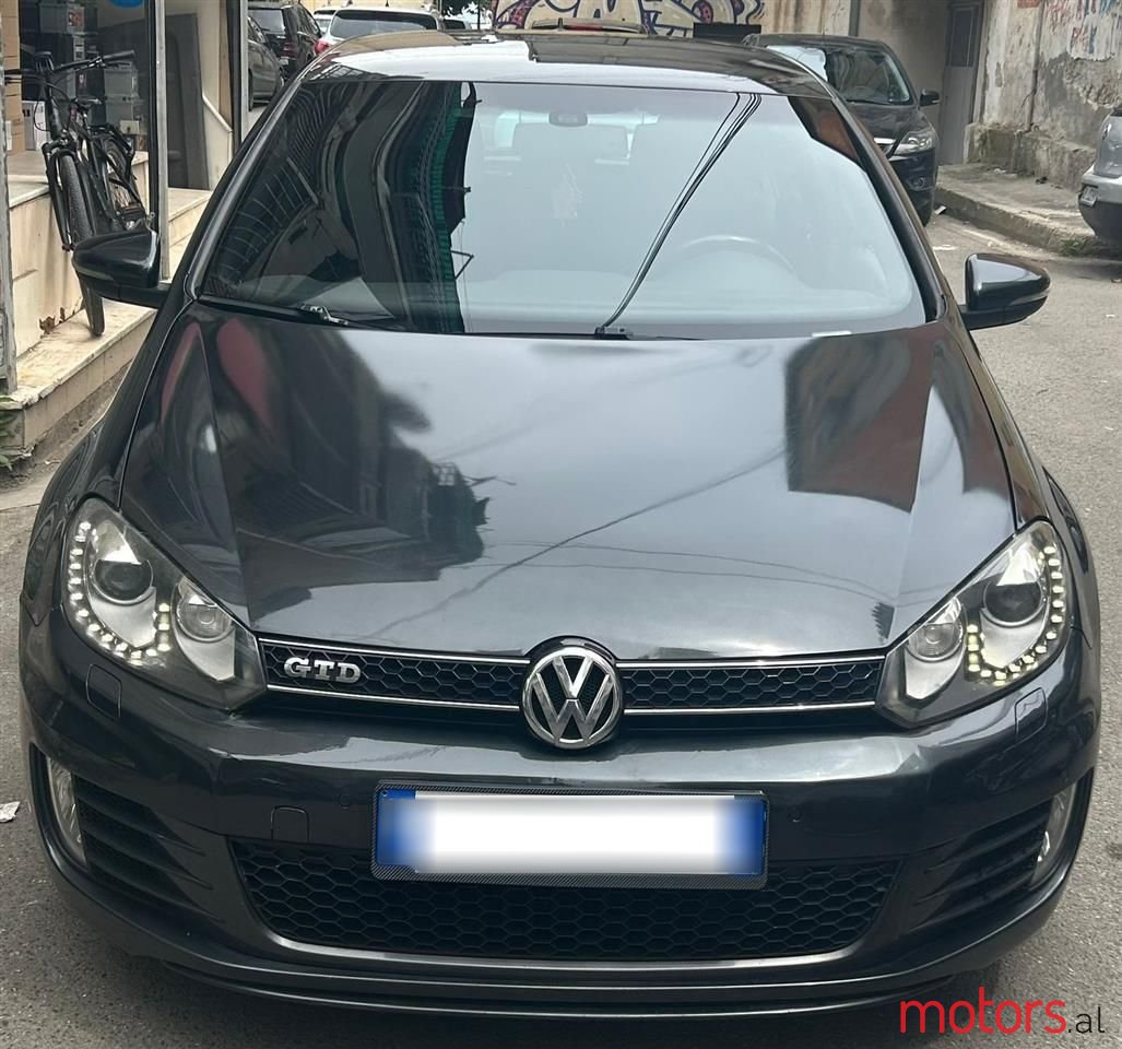 2013' Volkswagen Golf photo #1