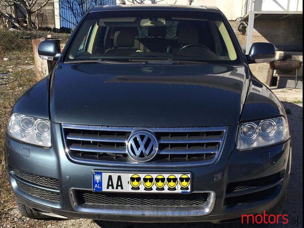 2003' Volkswagen Touareg photo #1