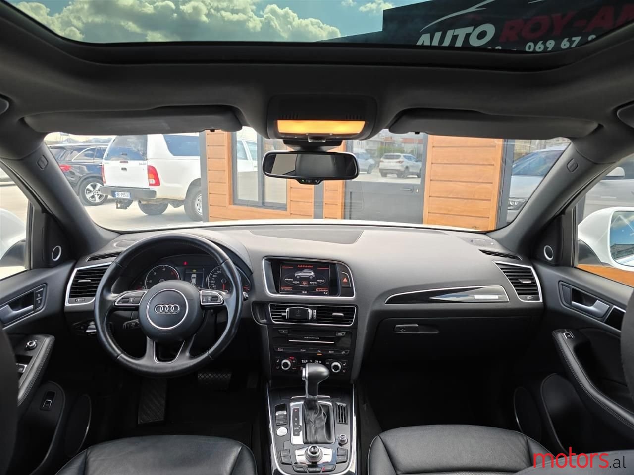 2015' Audi Q5 photo #6