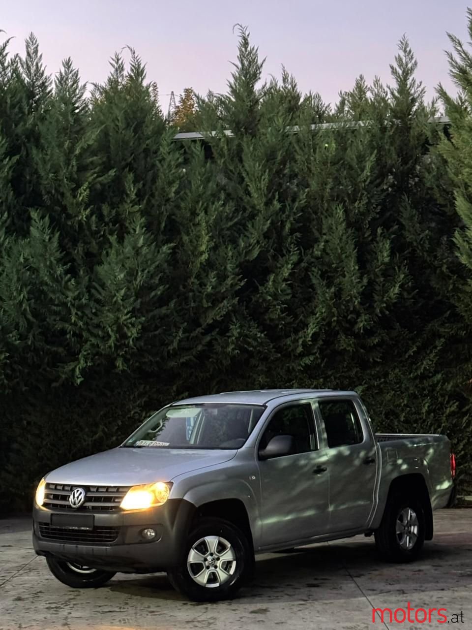 2016' Volkswagen Amarok photo #4