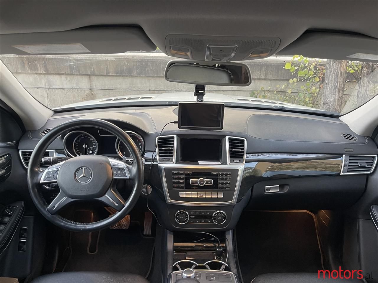 2013' Mercedes-Benz GL 350 photo #5