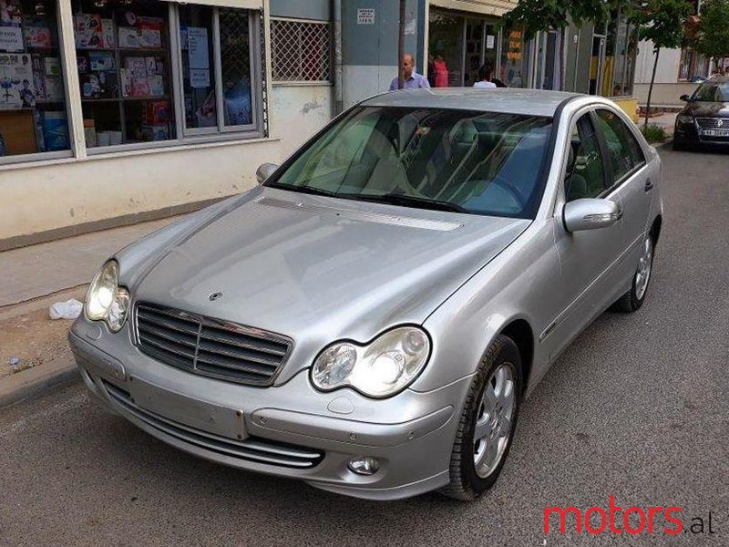 2005' Mercedes-Benz C 180 photo #1