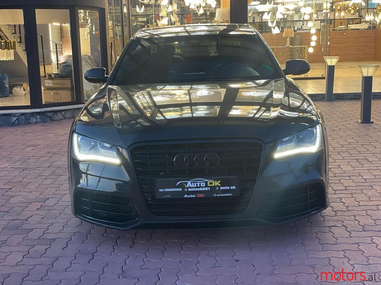 2013' Audi A8 photo #3