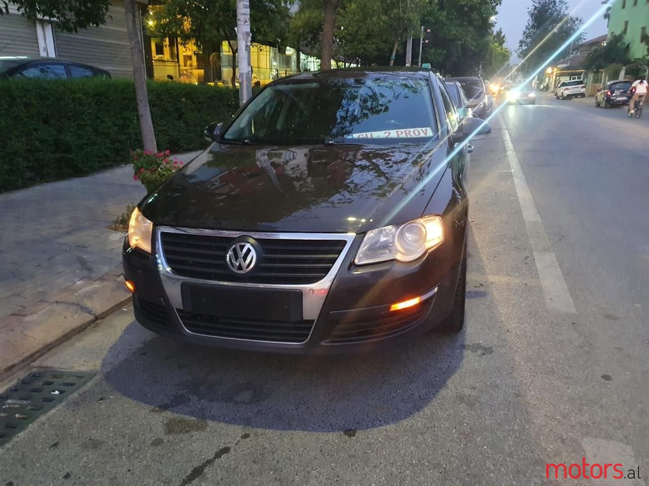 2008' Volkswagen Passat photo #2