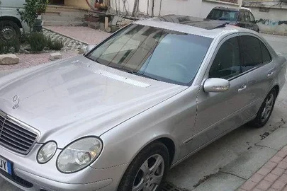 2003' Mercedes-Benz E-Class for sale Lushnje, Albania