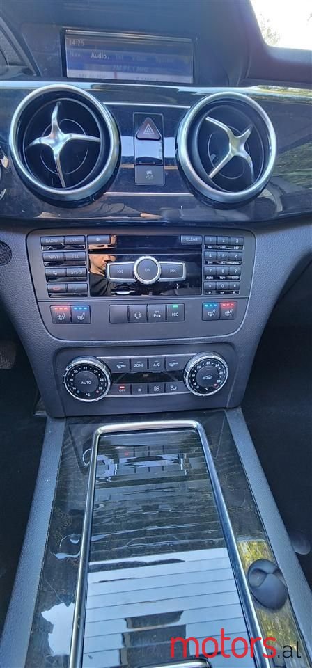 2013' Mercedes-Benz GLK 220 photo #5